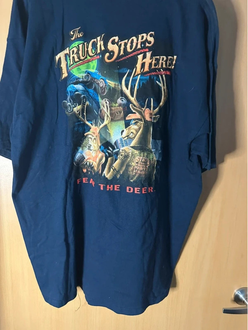 Buck wear shirt